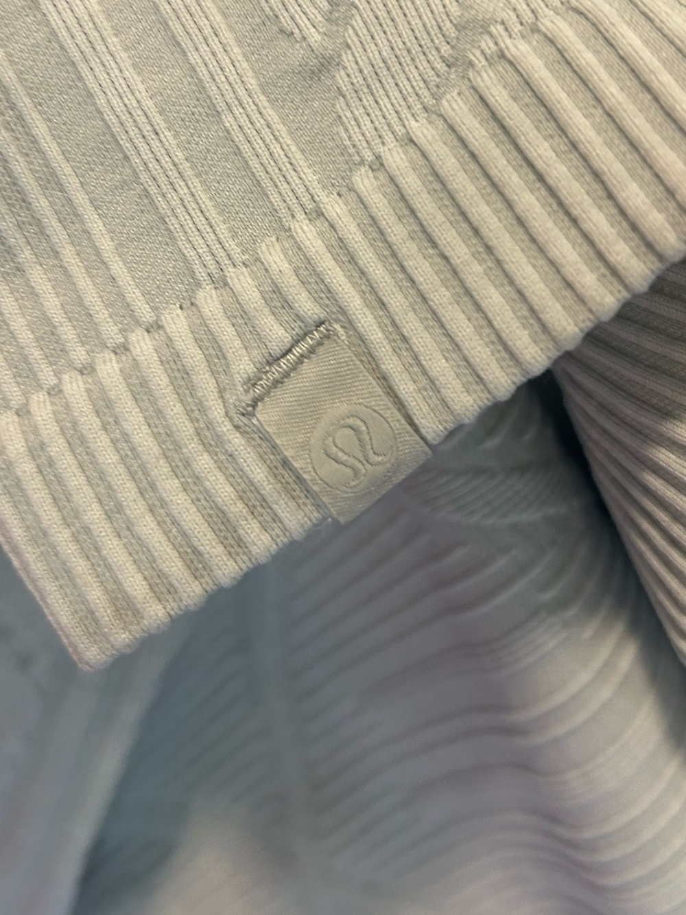 Lululemon RestLess Shirt - Picture 5 of 6